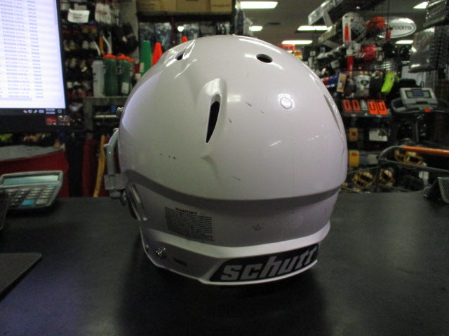 Load image into Gallery viewer, Used Schutt Vengeance A11 2.0 Youth Football Helmet Size Small Szn of Play 2025
