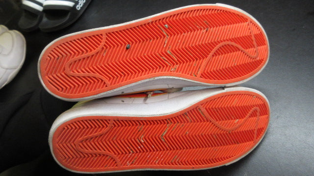 Load image into Gallery viewer, Used Nike Blazer Mid '77 Shoes - Size 7
