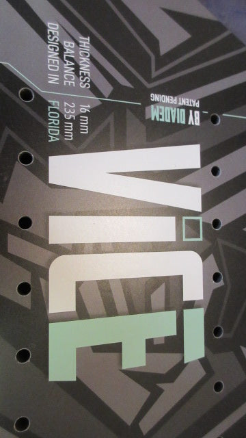 Load image into Gallery viewer, Used Diadem Vice Performance Pickleball Paddle - DEMO
