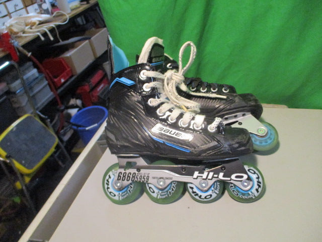 Load image into Gallery viewer, Used Bauer RSX Size 2 Hockey Roller Blades
