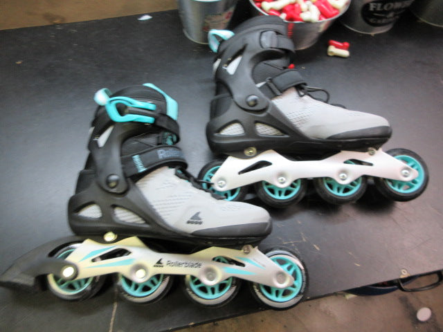 Load image into Gallery viewer, Used Rollerblade Macroblade 80 Inline Skates - Size 8
