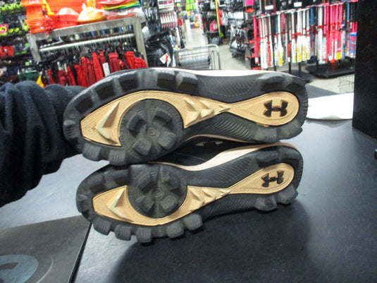 Used Under Armour Size Youth 3.5 Baseball Cleats