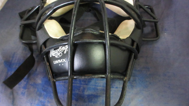 Load image into Gallery viewer, Used Rawlings Umpire LWMX Face Mask - plastic cracking
