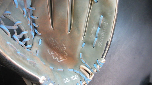 Used Marucci Caddo Series 12" Glove - RHT