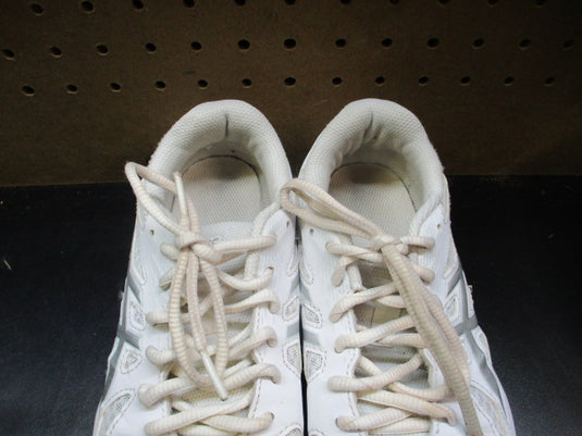 Used Asics Upcourt 6 Road Tested Sneaker - Size 6