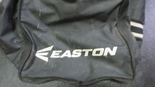 Load image into Gallery viewer, Used Easton Shewolves 82 Hockey Duffle Bag - wear
