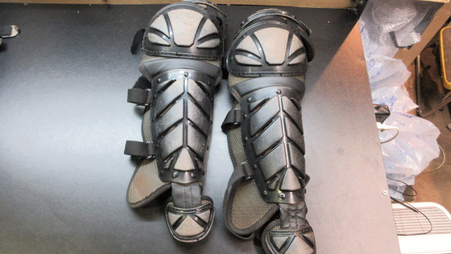 Load image into Gallery viewer, Used Adidas Catchers Shin Guards
