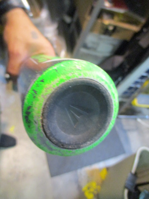 Load image into Gallery viewer, Used Easton Speed AUX 50 (-10) 27&quot; USA Baseball Bat
