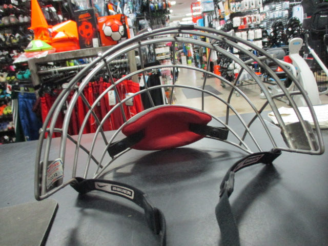 Load image into Gallery viewer, Used Nike Bauer 8500 Hockey Face Mask
