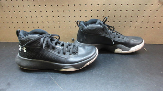 Used Under Armour Lockdown 4 Basketball Shoes - Size 9