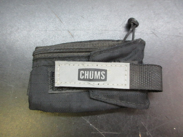Load image into Gallery viewer, Used Chums Surf Shorts Wallet
