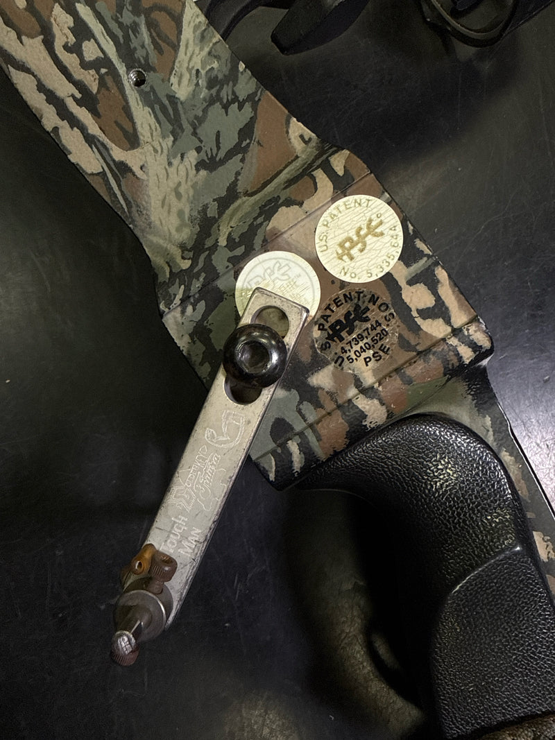 Load image into Gallery viewer, Used PSE Nova Compound Bow in Mossy Oak
