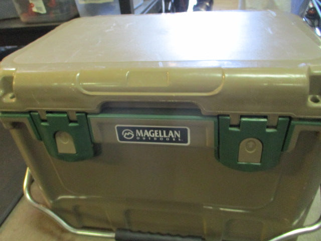 Load image into Gallery viewer, Used Magellan Outdoors Pro Explore 35 Cooler
