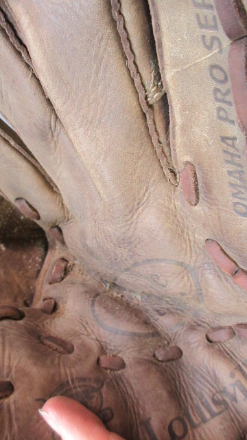 Load image into Gallery viewer, Used Louisville Slugger TPX OMAHA 11.5&quot; Baseball/Softball Glove
