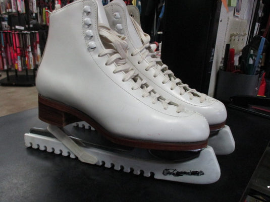 Used Don Jackson 7.5- 8 Figure Skates