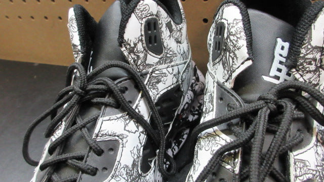 Load image into Gallery viewer, Used Japanese Techwear Shoes - Size 8.5 - 9
