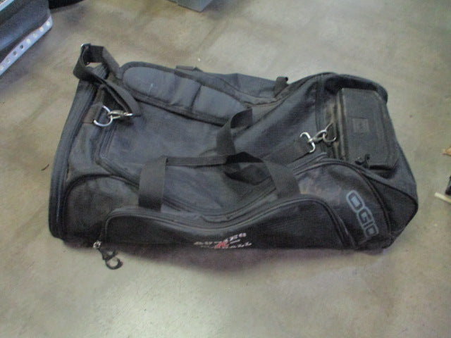 Load image into Gallery viewer, Used Aggies Baseball Duffle Bag
