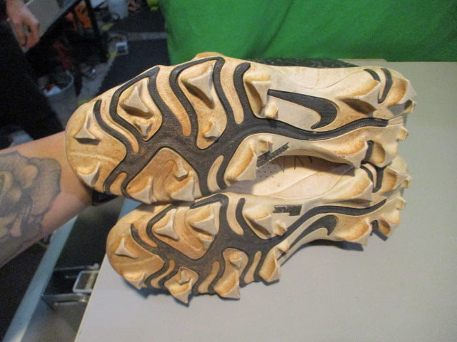 Load image into Gallery viewer, Used Nike Vapor Ultrafly Size Youth 6 Cleats
