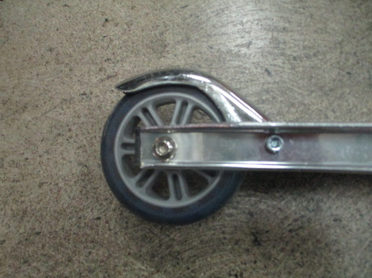 Used Razor Kids Folding Scooter