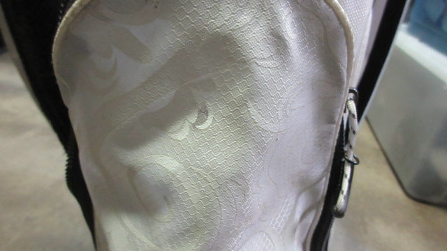 Load image into Gallery viewer, Used Callaway Solaire Golf Stand Bag w Carry Strap - stains and tear in bag
