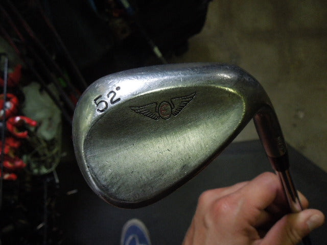 Load image into Gallery viewer, Used Edel Golf Right Hand 52º Gap Wedge
