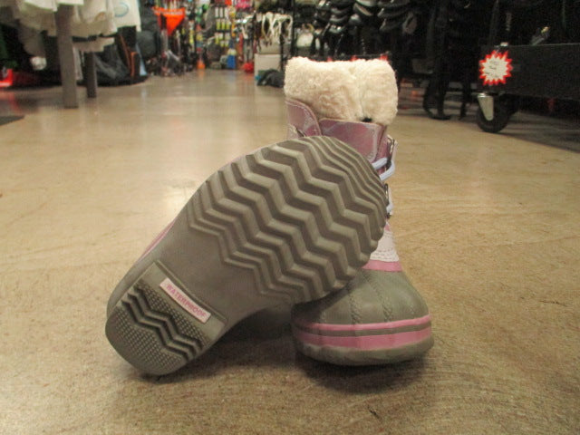 Load image into Gallery viewer, Used Sorel Yoot Pac Youth Snow Boots Size 8Y
