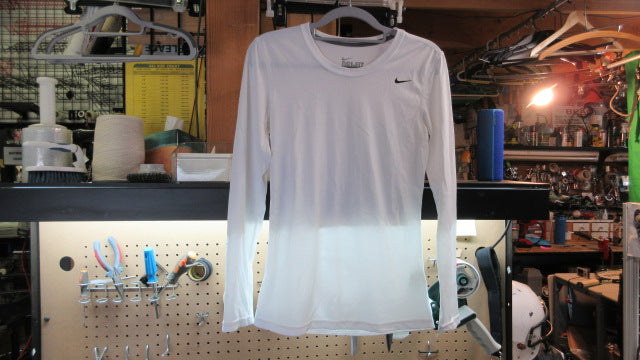 Load image into Gallery viewer, Used Nike Compression Long Sleeve - Size XS
