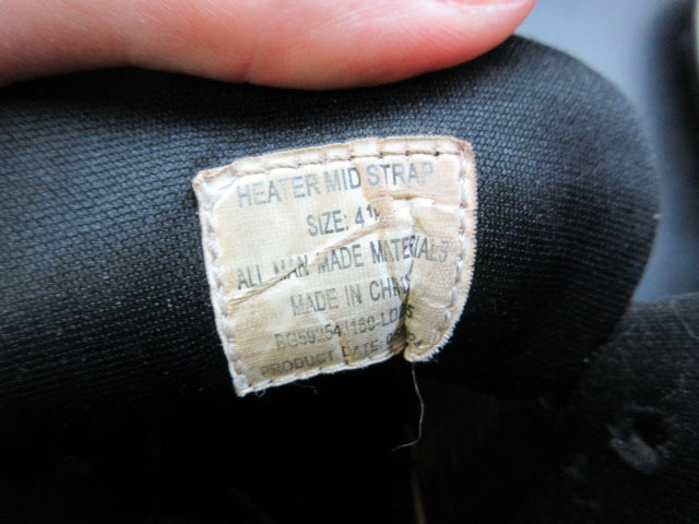Load image into Gallery viewer, Used Riddell Heater Strap Football Cleats - Size 4.5
