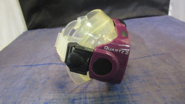 Load image into Gallery viewer, Used Aqua Lung Quartz 2 Scuba Mask
