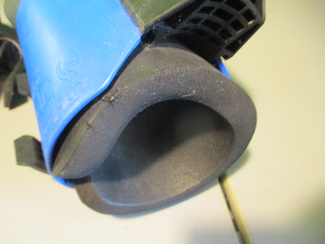 Load image into Gallery viewer, Used teeter Hang Ups Inversion Boots
