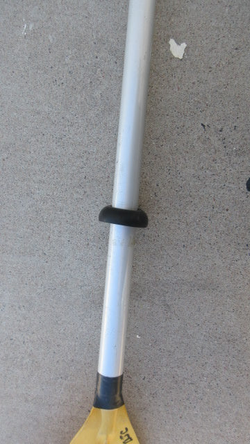 Load image into Gallery viewer, Used Chute Kayak Paddle
