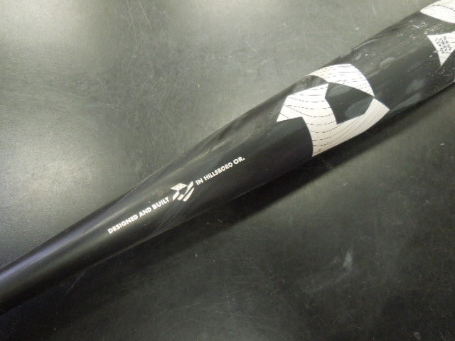 Load image into Gallery viewer, Used Demarini The Goods One Piece BBCOR Aluminum Baseball Bat 31 in 28 oz -3
