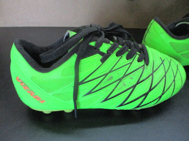 Load image into Gallery viewer, Used Vizari Boca Firm Ground Soccer Cleats - Size Youth 11

