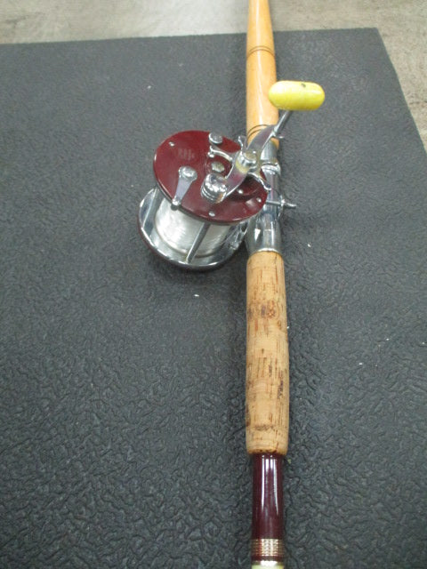 Used Custom 6'6" Deep see Rod With PENN Peer