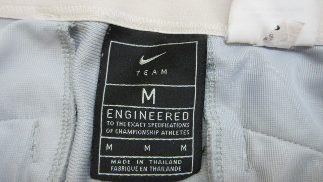 Load image into Gallery viewer, Used Nike Knicker Baseball Pants - Size Adult Medium
