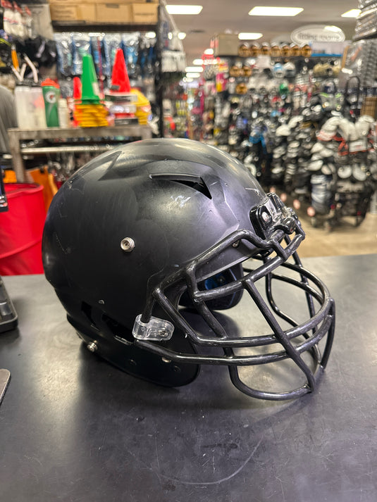 Used Schutt Youth Vengeance A11 Football Helmet Size Small Last Cert 2021