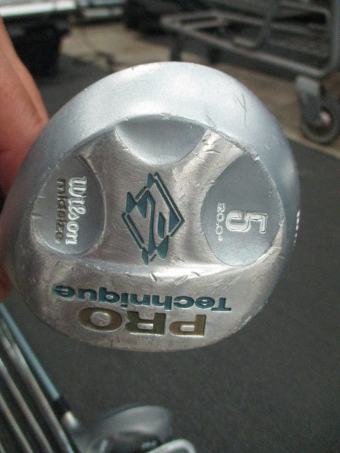 Used Wilson Pro Technique Iron Set 3-9, PW, Driver, 5 Wood, 3 Wood - RH