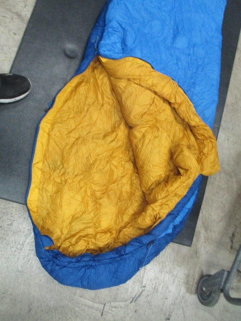 Used Mountain Hard Wear Bishop Pass M Mummy Sleeping Bag