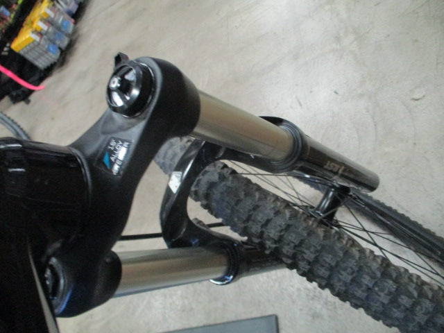 Load image into Gallery viewer, Used Cannondale Lexi One Twenty Womens Small Frame
