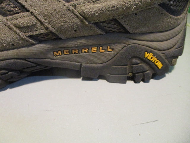 Load image into Gallery viewer, Used Merrell Size 8 hiking Shoes

