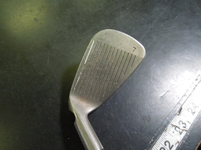 Load image into Gallery viewer, Used PING i10 Right Hand 7 Iron
