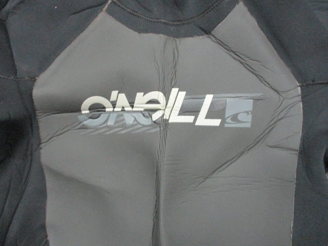 Load image into Gallery viewer, Used O&#39;Neill Epic 3/2MM Size Small Wet Suit
