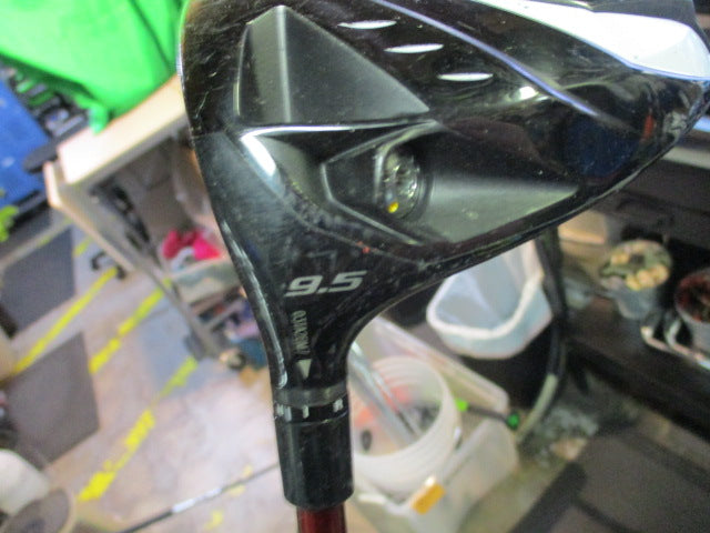 Load image into Gallery viewer, Used TaylorMade R9 Supertri 9.5 Deg Lefty Driver Stiff Flex
