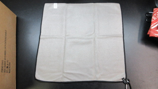 Load image into Gallery viewer, Links At St. Anne&#39;s Golf Towel
