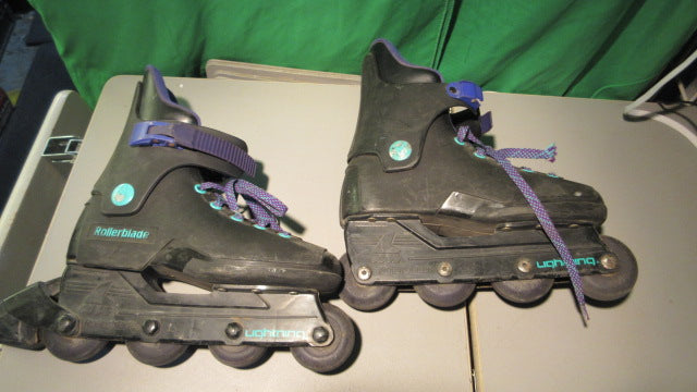 Load image into Gallery viewer, Used Rollerblade Lighning Size Size 6 In-line Skates (SOLD AS IS NO RETURNS)
