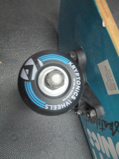 Load image into Gallery viewer, Used Kryptonics 22&quot; Skateboard
