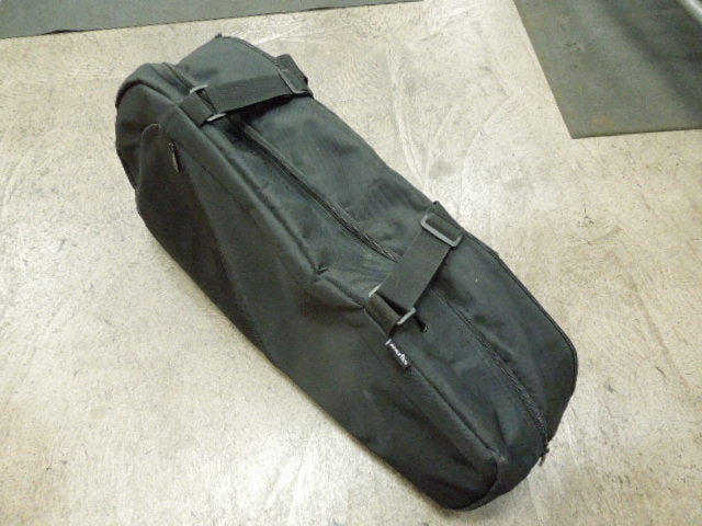 Load image into Gallery viewer, Used Athletico Multi Racket Carry Bag
