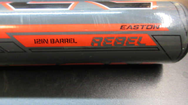Load image into Gallery viewer, Used Easton Rebel 33" -7 Slowpitch Aluminum Softball Bat
