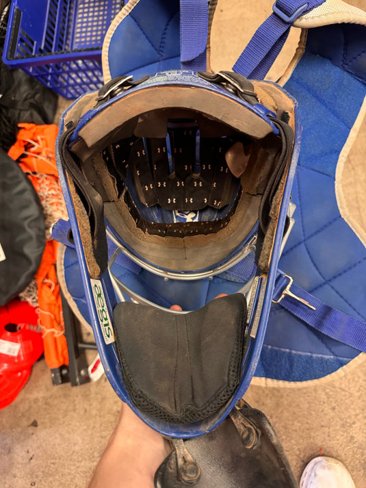 Used Under Armour Catchers Mask