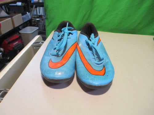 Used Nike Hyper Venom Size Youth 1.5 Soccer Cleats